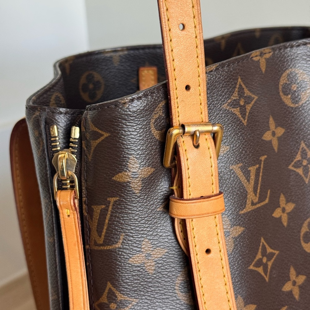 Louis Vuitton Classic Monogram Brown Tote - Picture 5 of 13